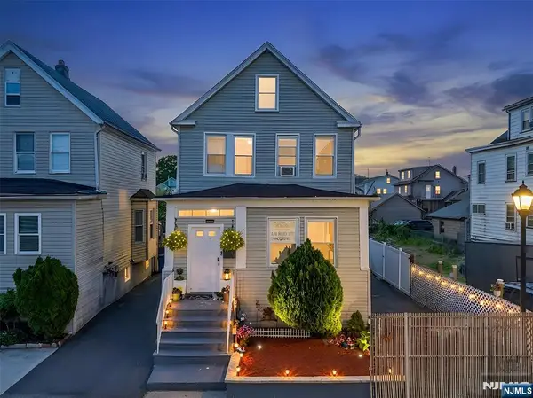 14-16 Dey Street, Paterson, NJ 07503