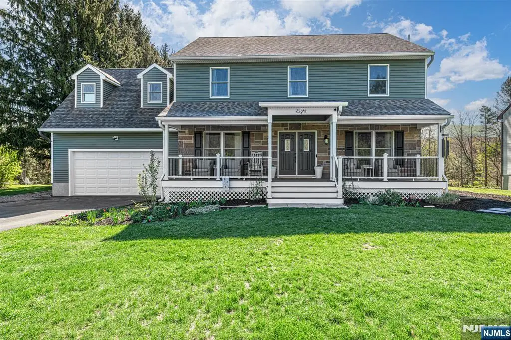 8 E GATE Drive, Glenwood, NJ 07418 - #1
