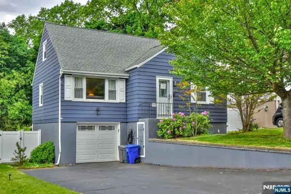 109 Brookview Drive, Woodland Park, NJ 07424