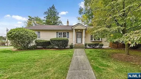 252 Valley Road, River Edge, NJ 07661