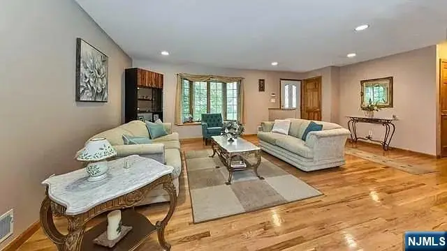 252 Valley Road, River Edge, NJ 07661 - #3