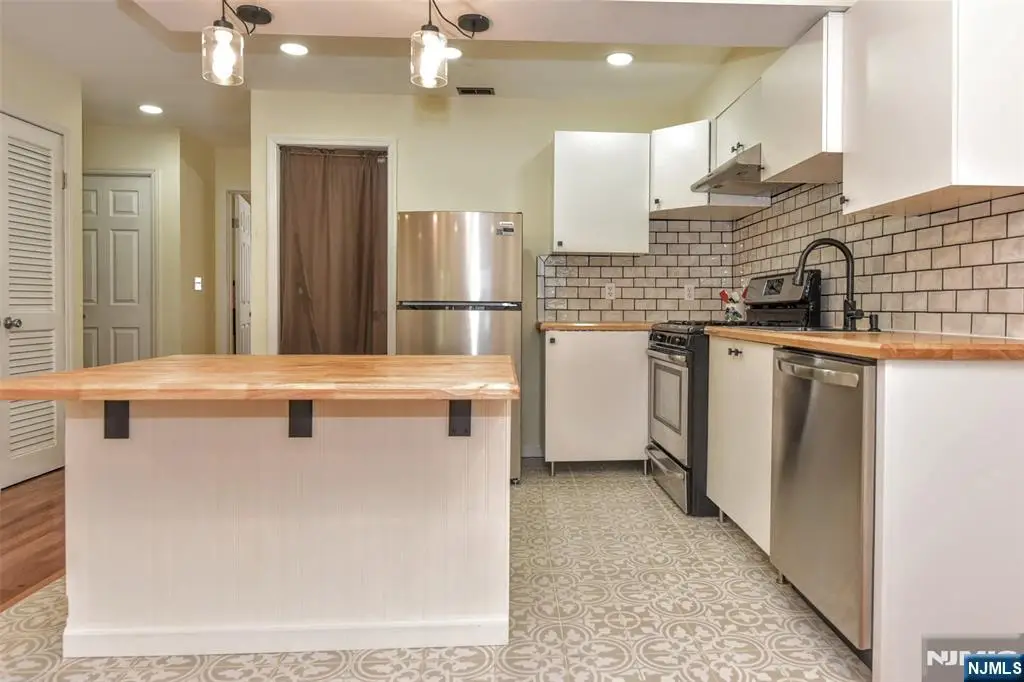 3 Red Lodge Drive 3, Vernon, NJ 07462 - #1