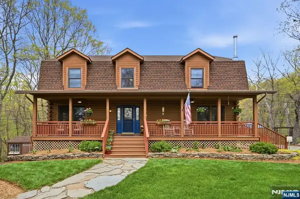 127 Jacobs Road, Rockaway Township, NJ 07435