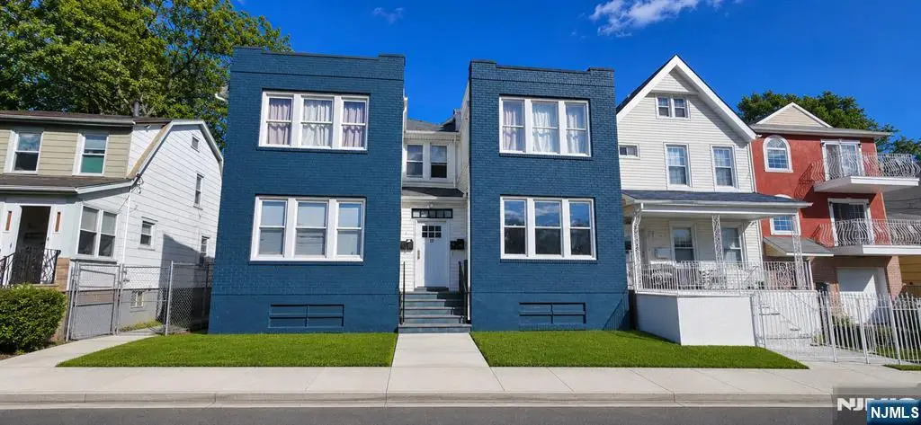 16-18 Boylan Street, Newark, NJ 07106 - #1