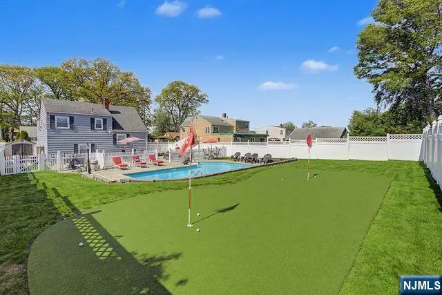 294 Hayes Drive, Saddle Brook, NJ 07663 - #3