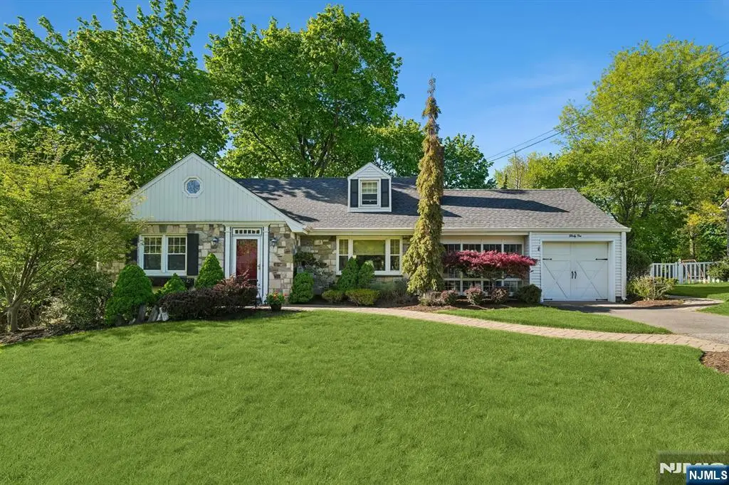 31 Jacobus Avenue, Little Falls, NJ 07424 - #1