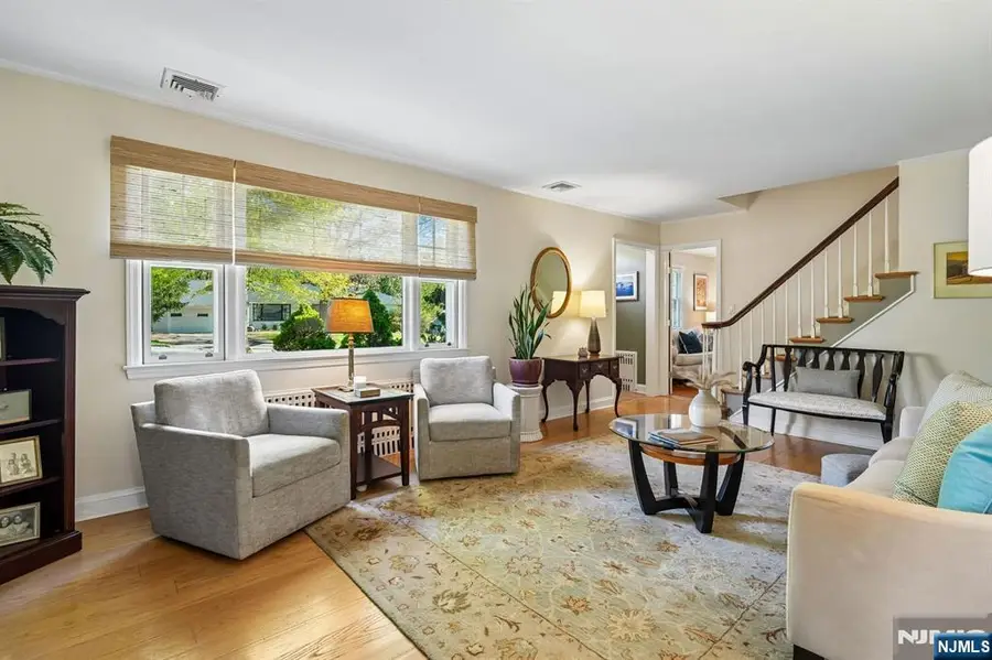 31 Jacobus Avenue, Little Falls, NJ 07424 - #3
