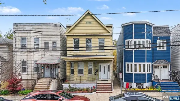 176 Boyd Avenue, Jersey City, NJ 07304