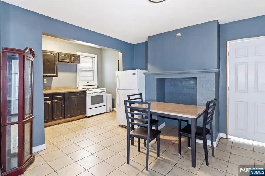 176C Parker Street, Newark, NJ 07104 - #3