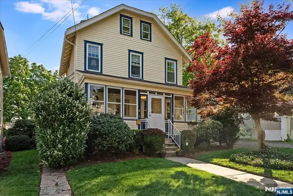 58 Maolis Avenue, Bloomfield, NJ 07003
