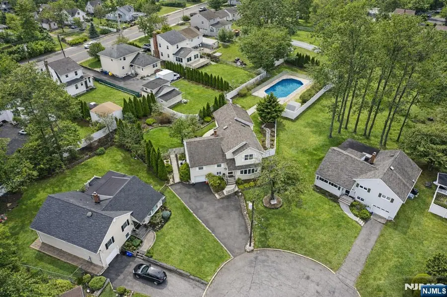 40 Catherine Court, Cedar Grove, NJ 07009 - #2