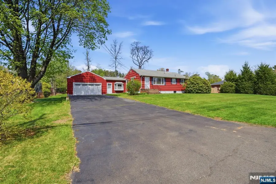 49 Heather Hills Drive, Oak Ridge, NJ 07438 - #2