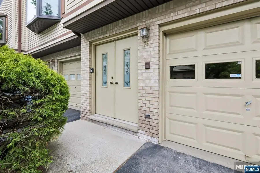 201 Watchung Avenue C19, Bloomfield, NJ 07003 - #3