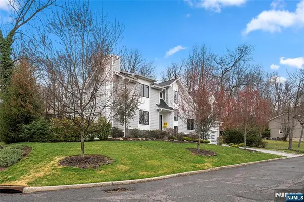 55 Cedar Street, Cresskill, NJ 07626