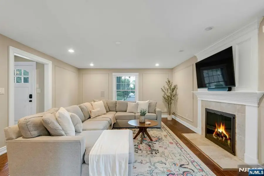 601 Ackerman Avenue, Ho Ho Kus, NJ 07423 - #2