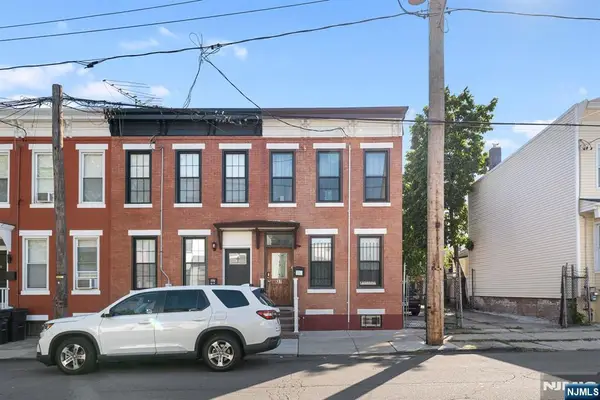 37 Emmet, Newark, NJ 07114