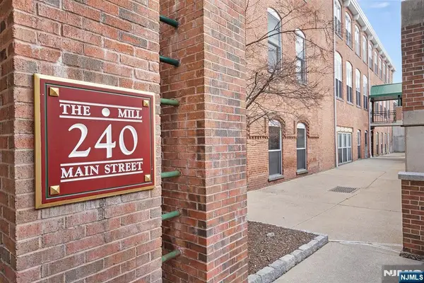 240 Main Street 205, Little Falls, NJ 07424