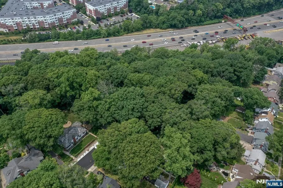 39 Forest Drive, Bloomfield, NJ 07003 - #3