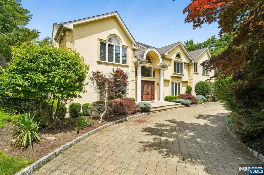 66 Adams Drive, Cresskill, NJ 07626 - #3