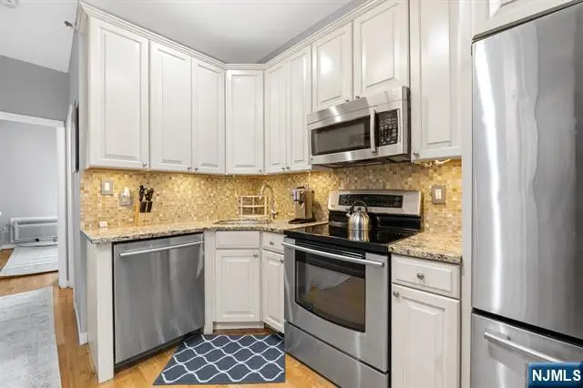 403 Monroe Street 3L, Hoboken, NJ 07030 - #2