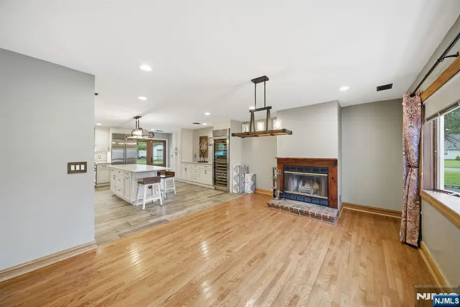 14 Donato Drive, Cedar Grove, NJ 07009 - #3