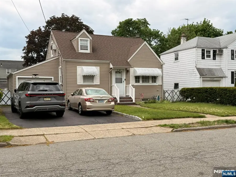 2-18 32nd Street, Fair Lawn, NJ 07410 - #2