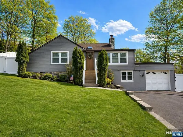75 Lake Trail, Wayne, NJ 07470