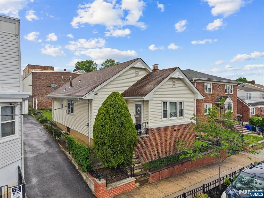 94 Maple, Kearny, NJ 07032 - #1