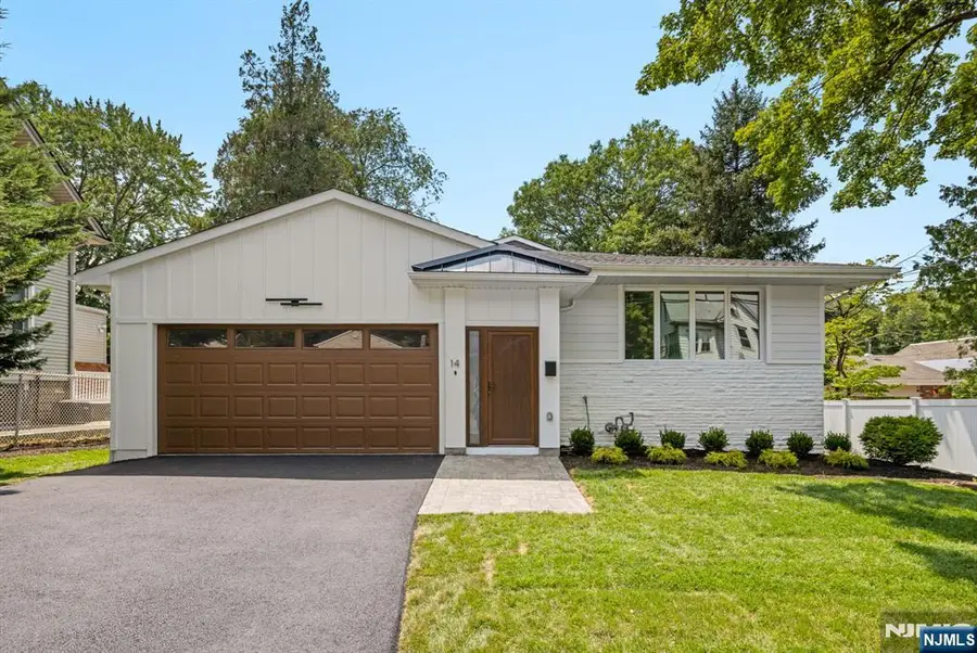 14 Chestnut Avenue, Closter, NJ 07624 - #2