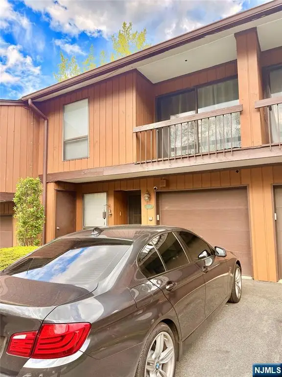 528 Upperway, Wharton Borough, NJ 07885