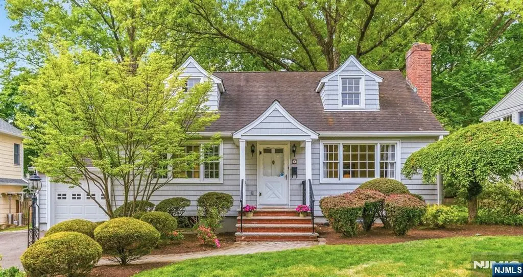 46 Kenmore Place, Glen Rock, NJ 07452 - #1
