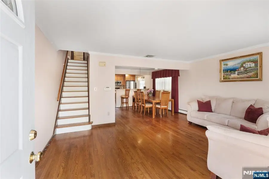 154 Milton Avenue, Nutley, NJ 07110 - #3