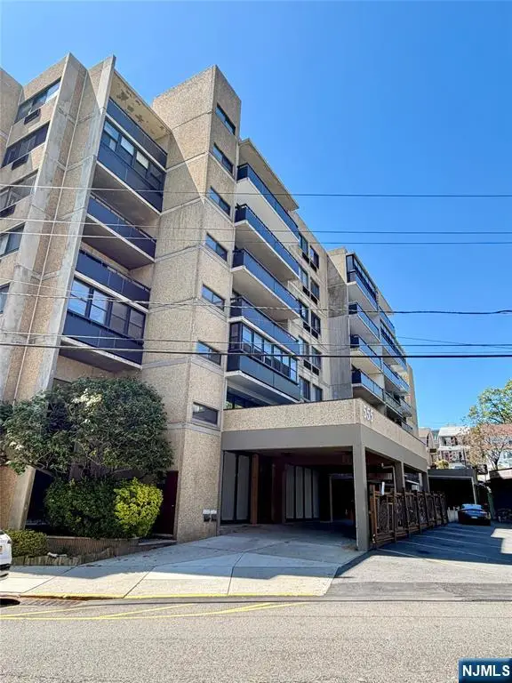 555 Gorge Road 4I, Cliffside Park, NJ 07010 - #1