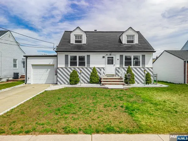 40 South Drive, Rochelle Park, NJ 07662