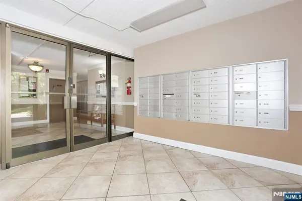 550 Fairview 312, Westwood, NJ 07675