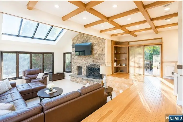 135 Ridge Road, Nutley, NJ 07110 - #3