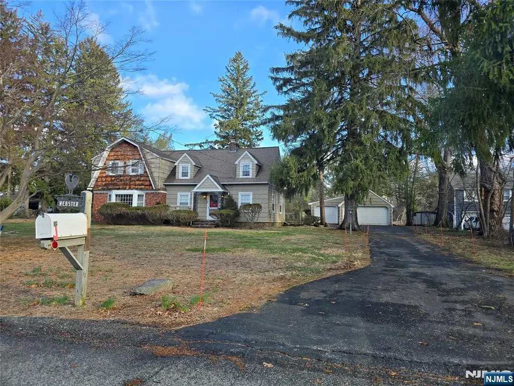 37 Nilsen Avenue, Mahwah, NJ 07430 - #1