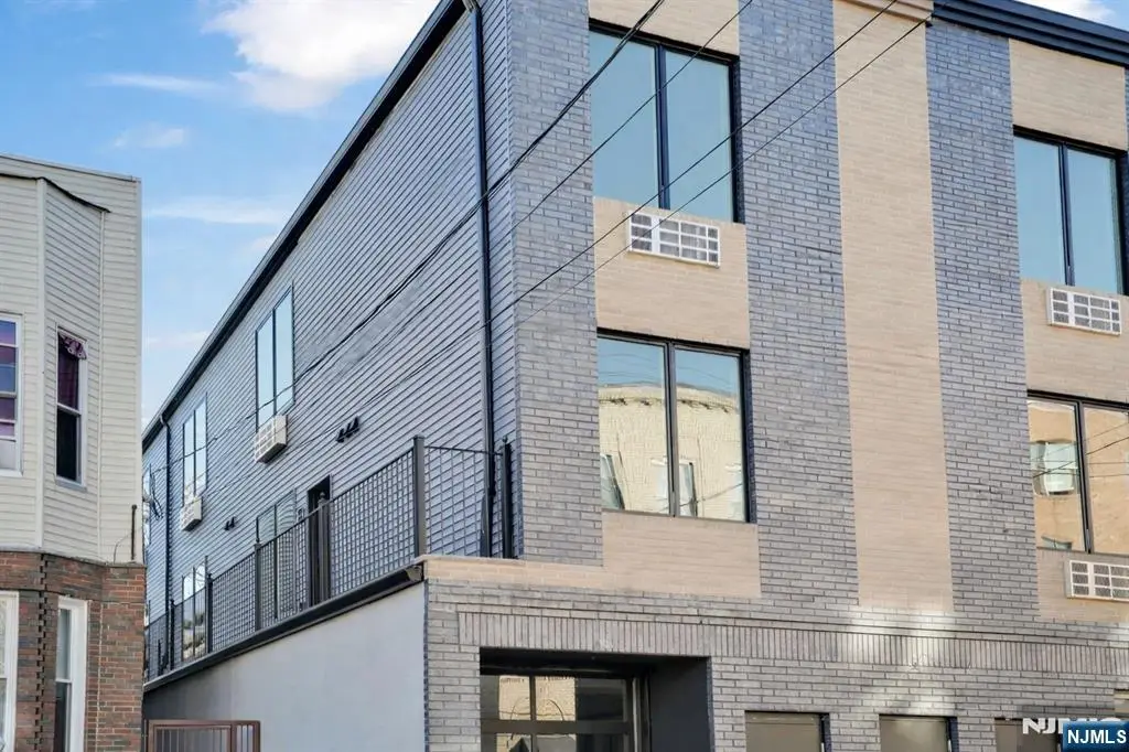 521 10th Street A1, Union City, NJ 07087 - #1
