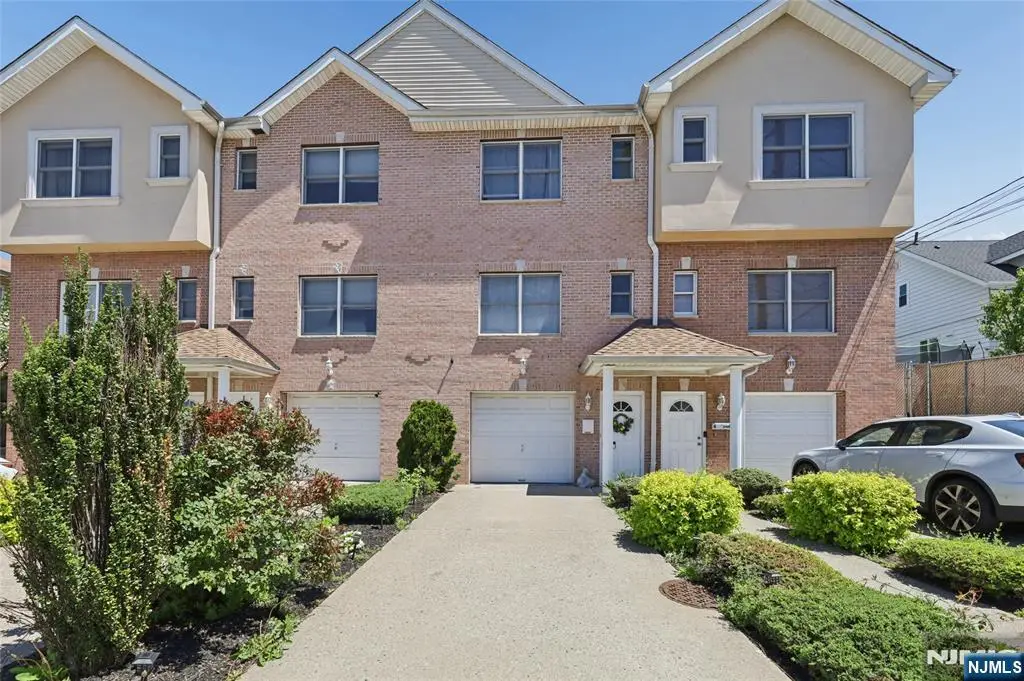 548 Palisade Avenue 3, Garfield, NJ 07026 - #1