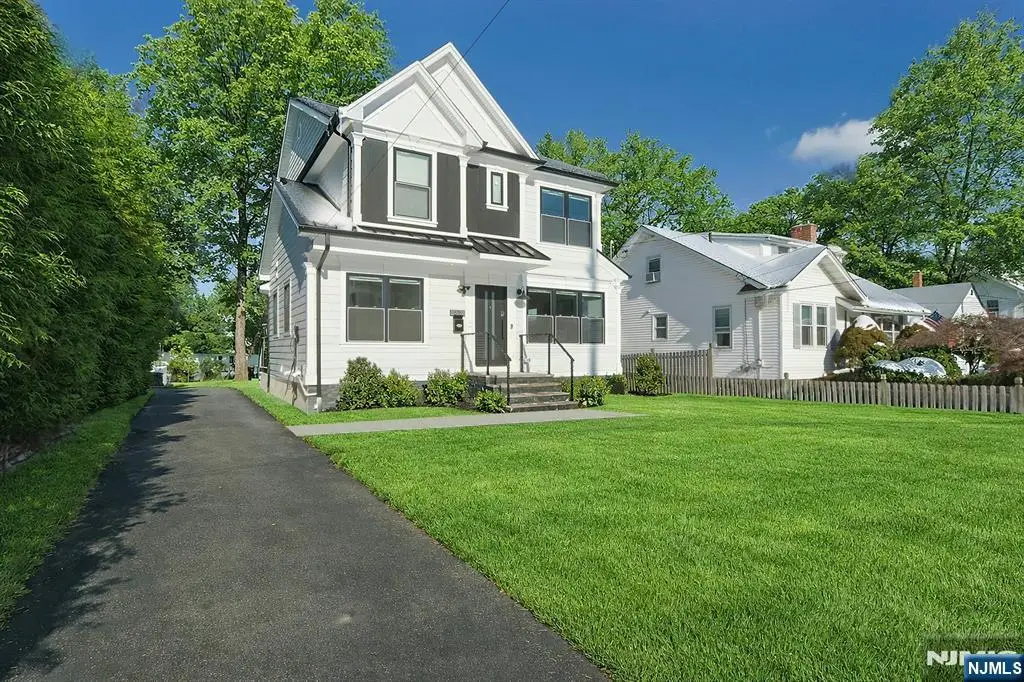 676 Ridgewood Road, Oradell, NJ 07649 - #1
