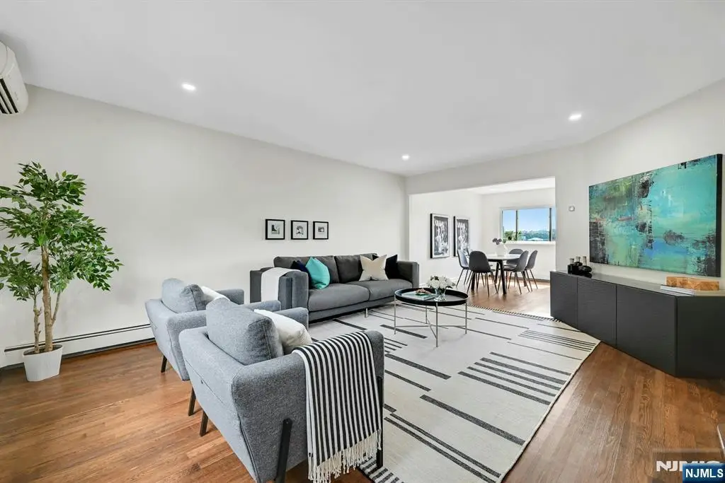 41A Edgewater Place, Edgewater, NJ 07020 - #1