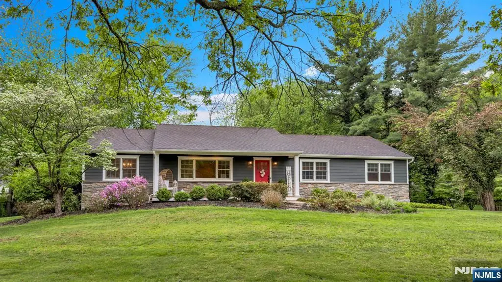 468 Manchester Way, Wyckoff, NJ 07481 - #1