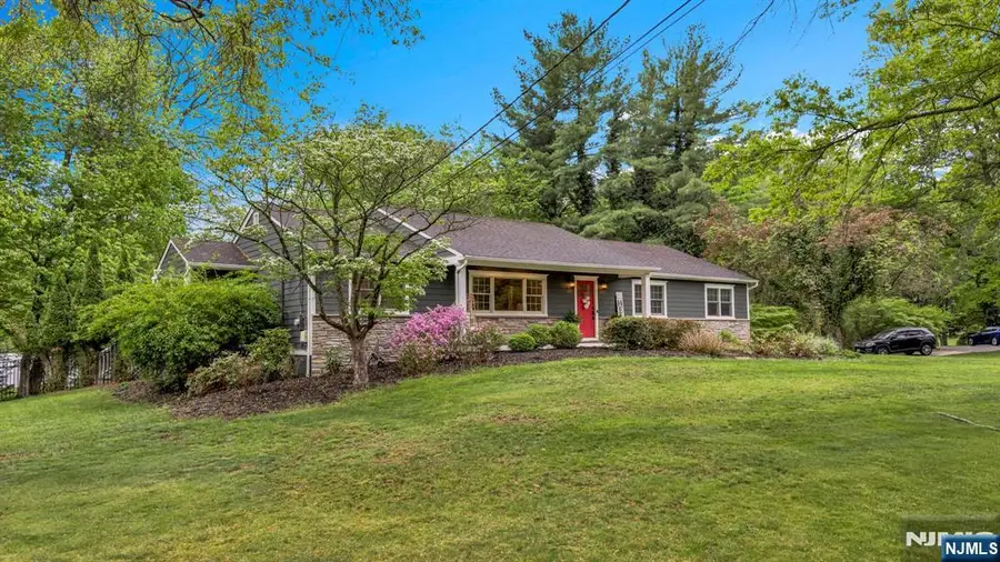 468 Manchester Way, Wyckoff, NJ 07481 - #2