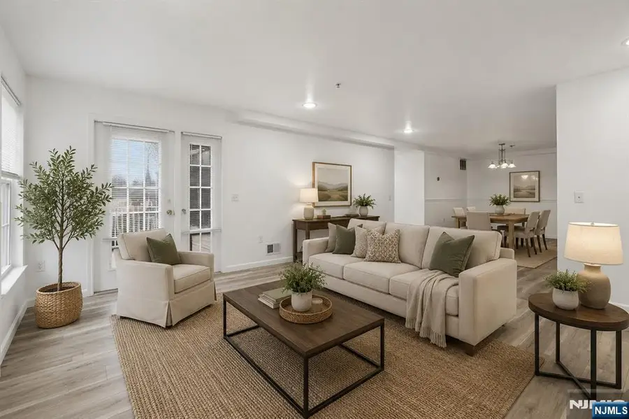 116 Chariot Court 116, Piscataway, NJ 08854 - #3