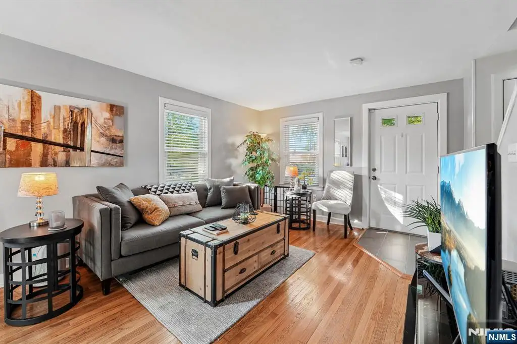 230 Lafayette Place 4D, Englewood, NJ 07631 - #1