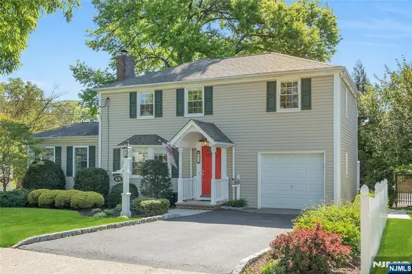 678 Millbrook Road, River Edge, NJ 07661