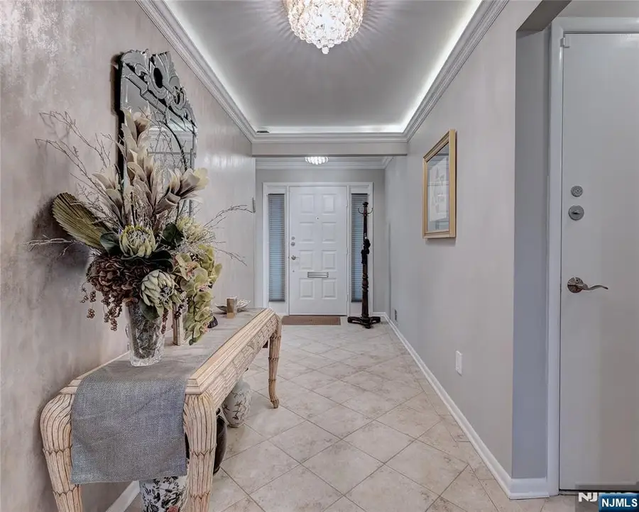 69 Cummings Circle 80, West Orange, NJ 07052 - #2