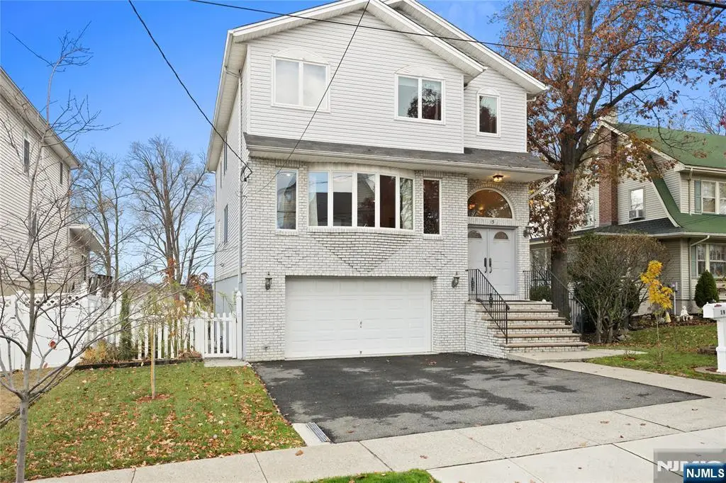 19 Pleasant Place, Kearny, NJ 07032 - #1
