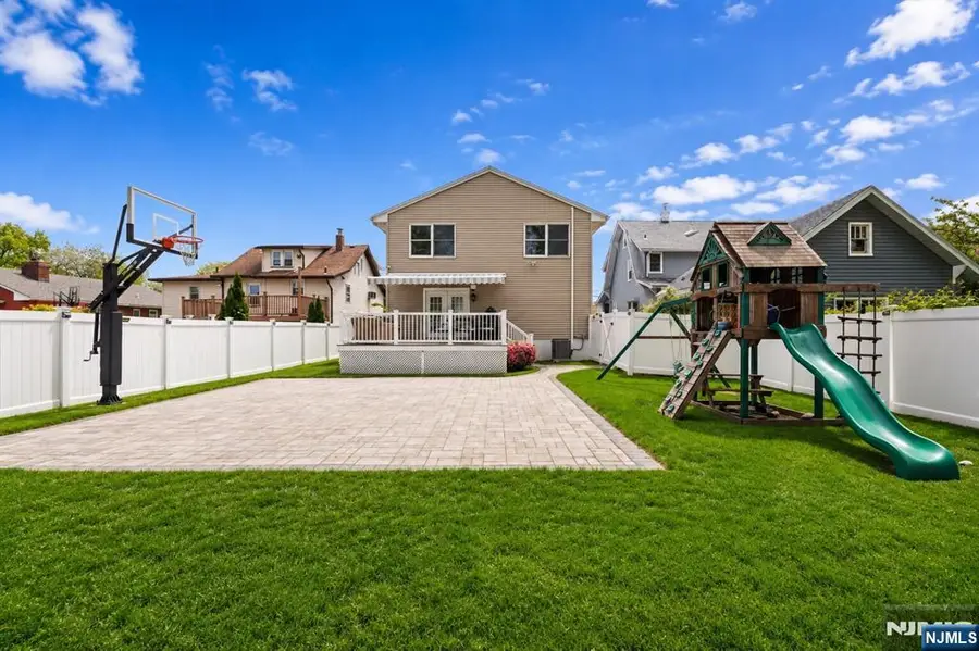 12 Chamberlain Avenue, Little Ferry, NJ 07643 - #3