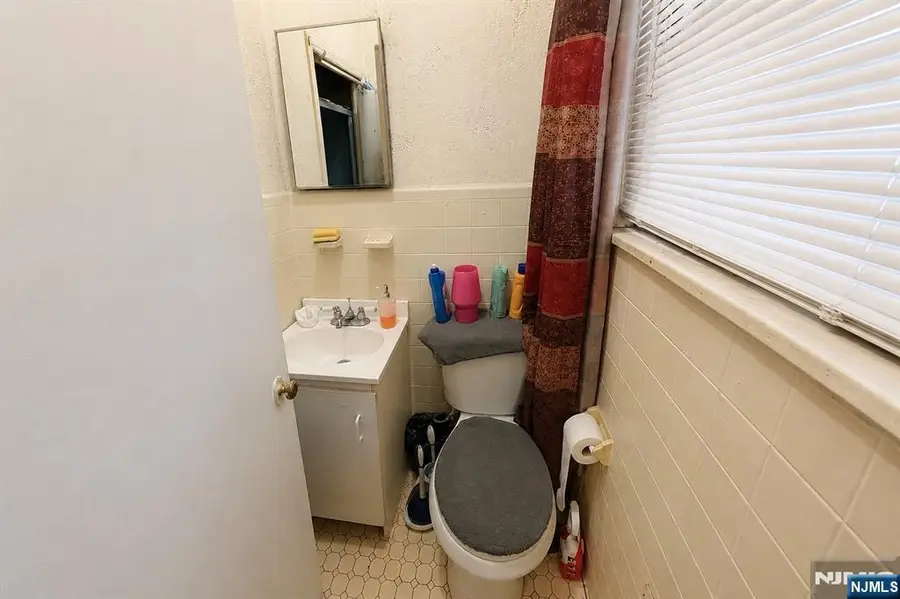 674 24th Street, Paterson, NJ 07504 - #3